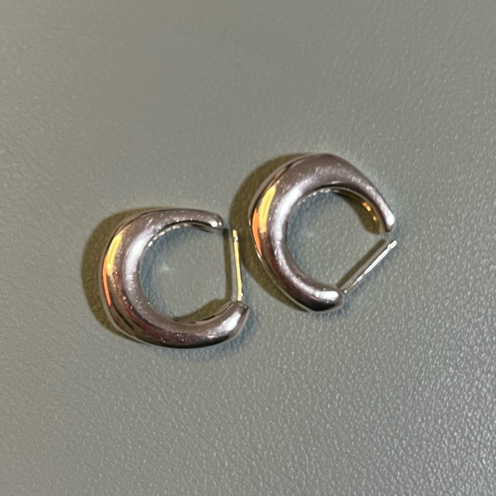 Yasmine Hoops in solid silver